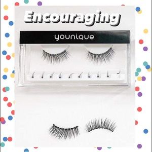Younique Magnetic Lashes in Encouraging